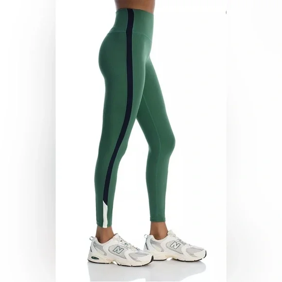 Split59 Layla Airweight High-Waist 7/8 Green Leggings - Picture 2 of 6